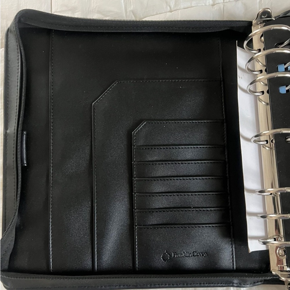 NEW Franklin Covey Binder - see all photos!!!